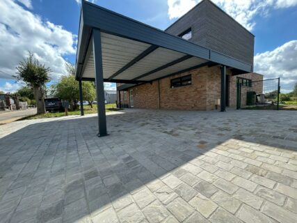 installation carport aluminium sur mesure