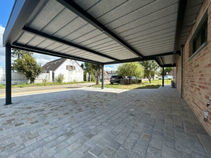 installation carport aluminium pour voiture